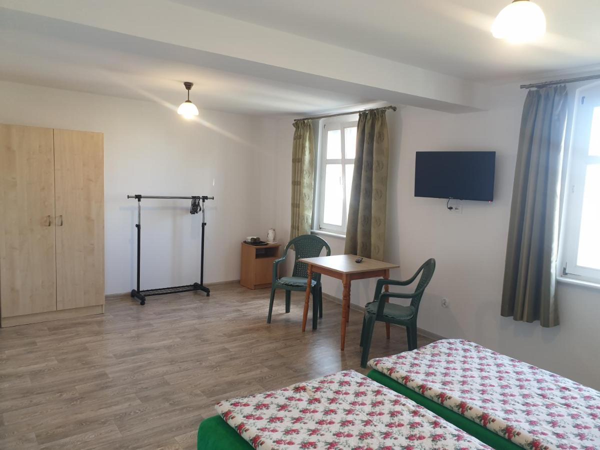 Bluszcz Homestay *